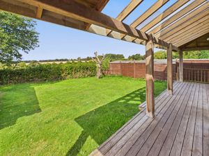 Rear- click for photo gallery